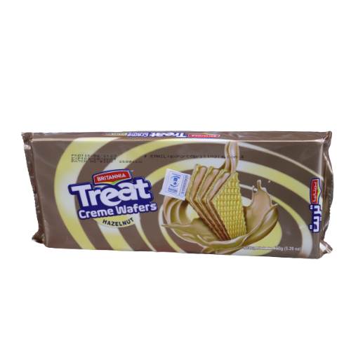 Britania treat creme waffer hazelnuts
